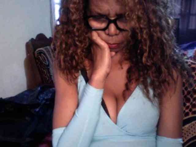 Famelapine webcam
