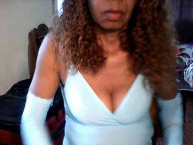 Famelapine webcam