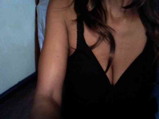 Famelapine webcam