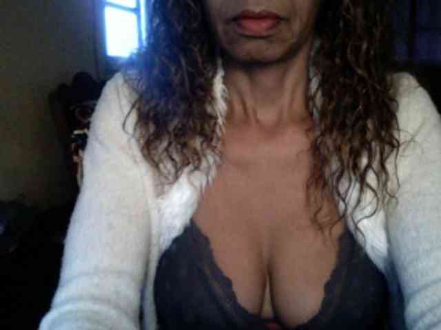 Famelapine webcam