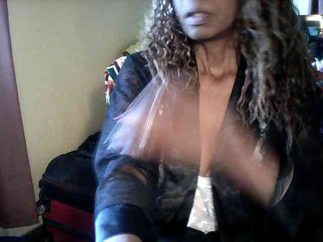 Famelapine webcam