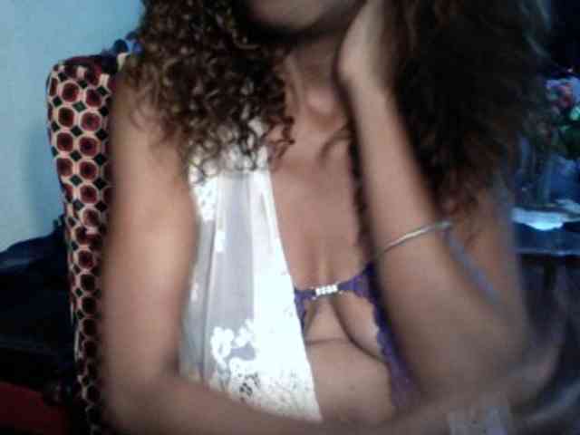 Famelapine webcam