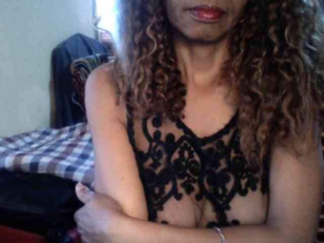 Famelapine webcam