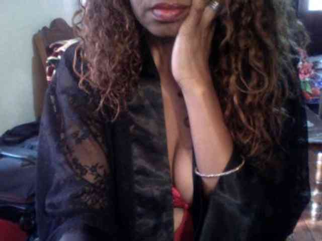 Famelapine webcam