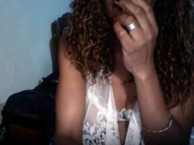 Famelapine webcam