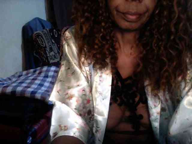 Famelapine webcam