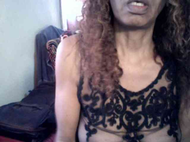 Famelapine webcam