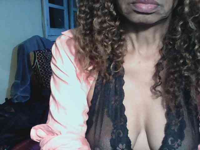 Famelapine webcam