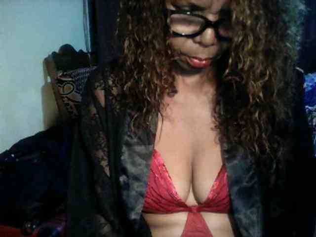 Famelapine webcam