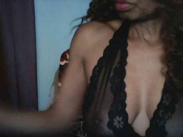 Famelapine webcam