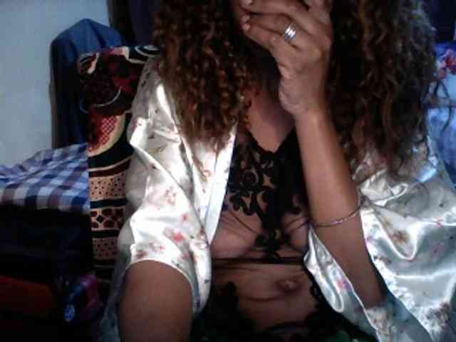 Famelapine webcam