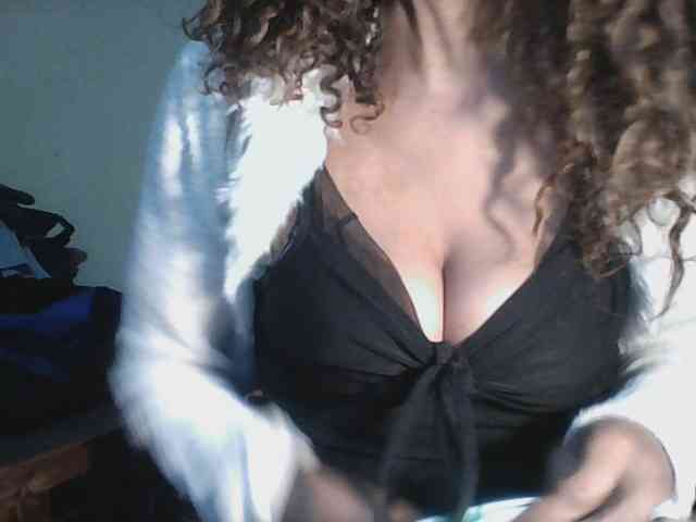 Famelapine webcam