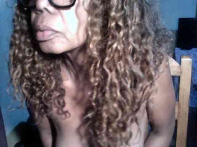 Famelapine webcam