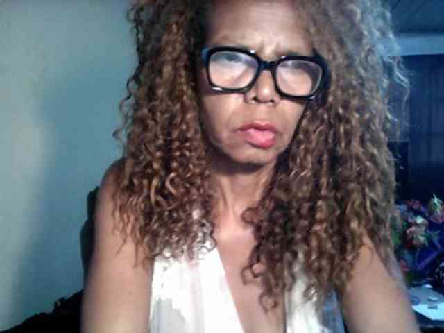 Famelapine webcam