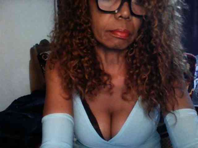 Famelapine webcam
