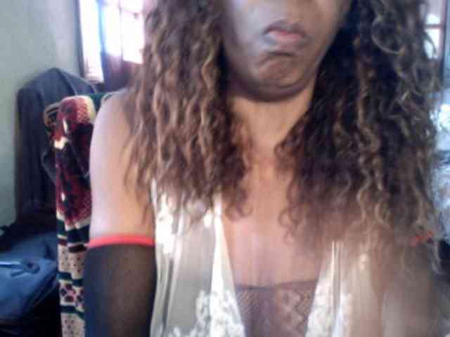 Famelapine webcam