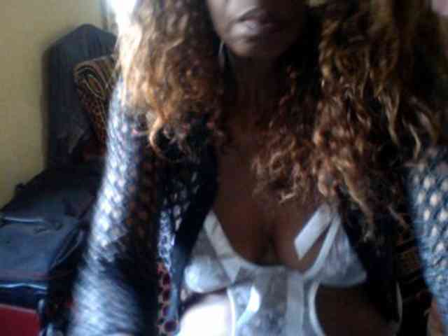 Famelapine webcam