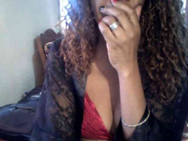 Famelapine webcam