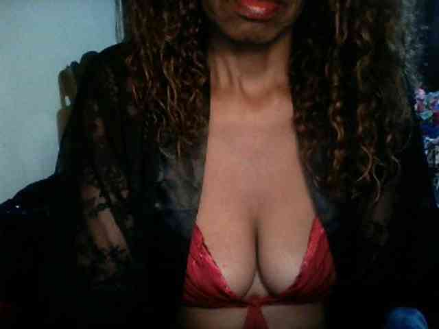 Famelapine webcam