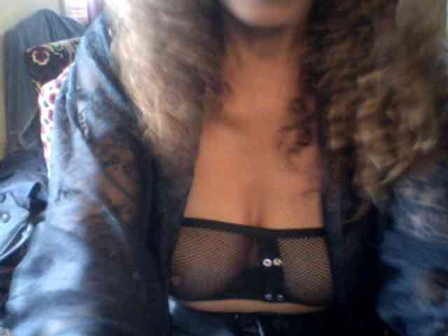 Famelapine webcam