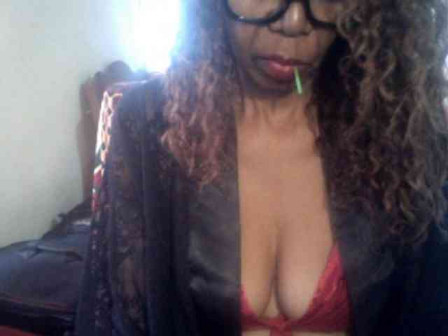 Famelapine webcam