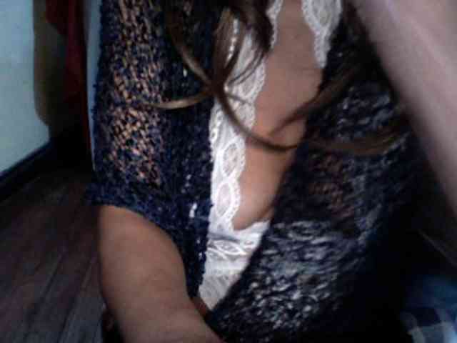 Famelapine webcam