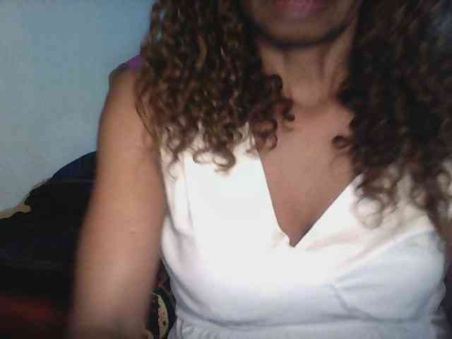 Famelapine webcam