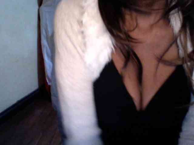 Famelapine webcam