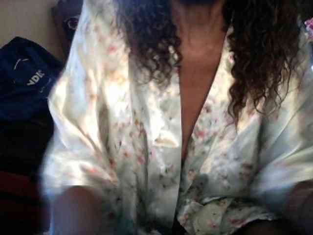 Famelapine webcam