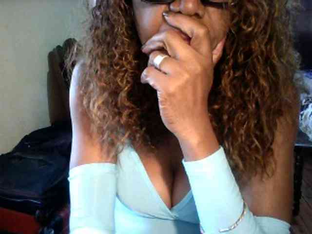Famelapine webcam