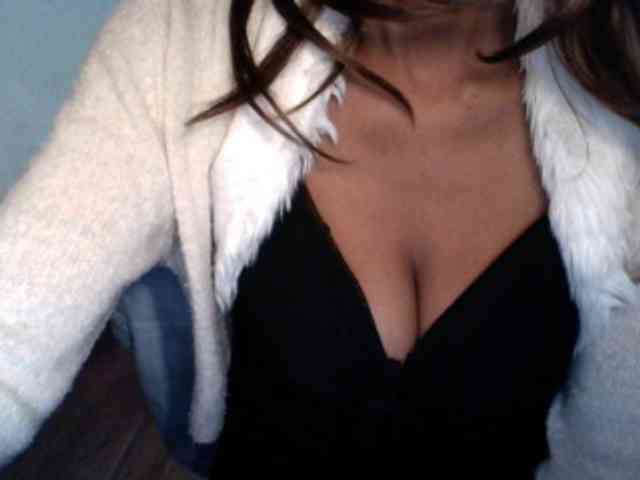 Famelapine webcam