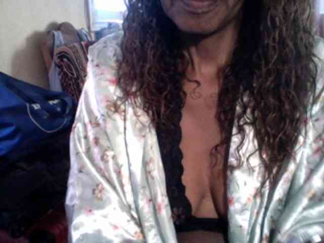 Famelapine webcam