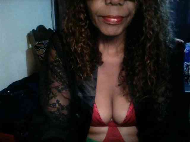 Famelapine webcam