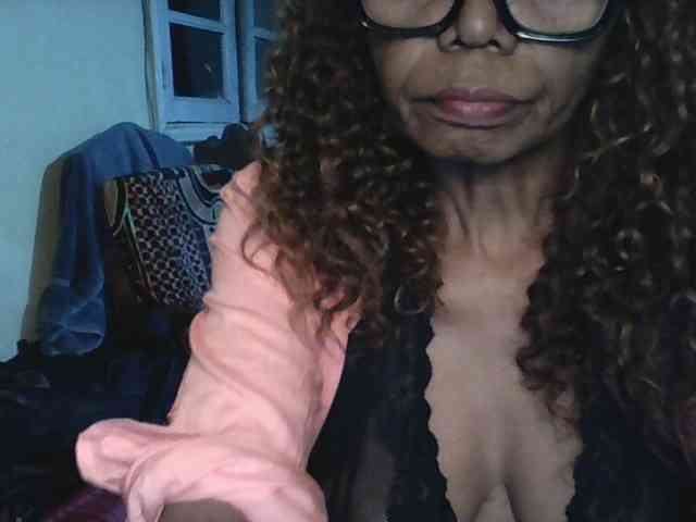 Famelapine webcam