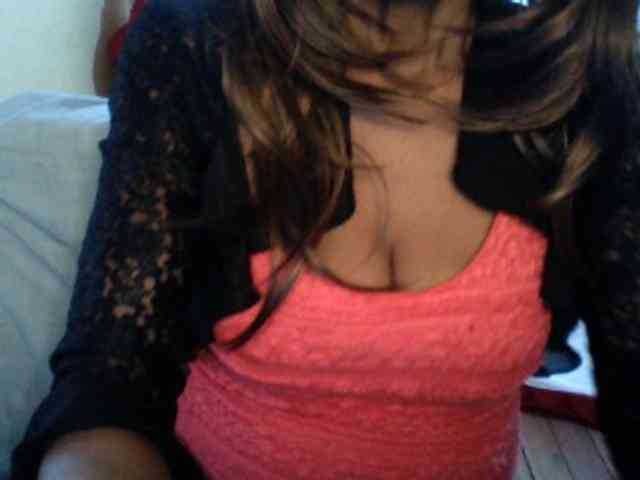 Famelapine webcam