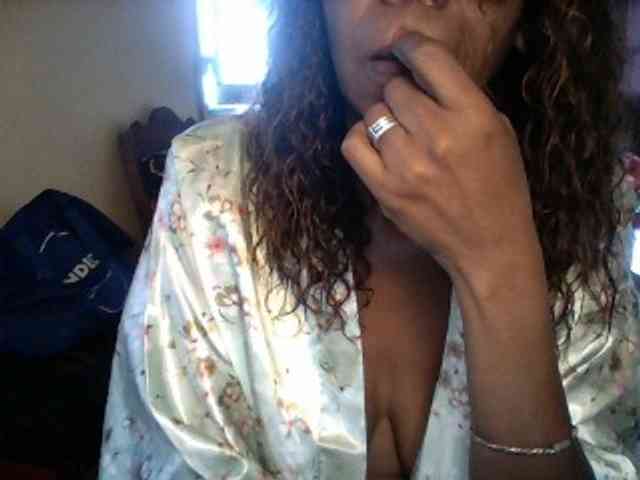 Famelapine webcam