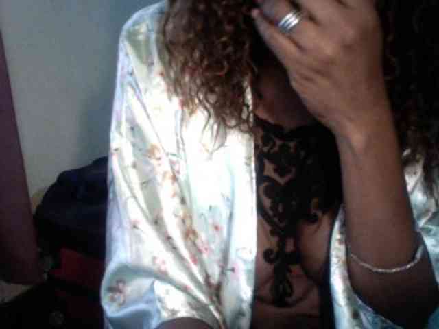 Famelapine webcam