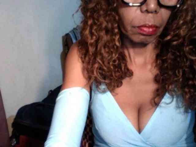 Famelapine webcam