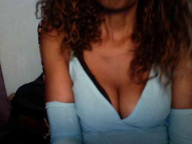 Famelapine webcam
