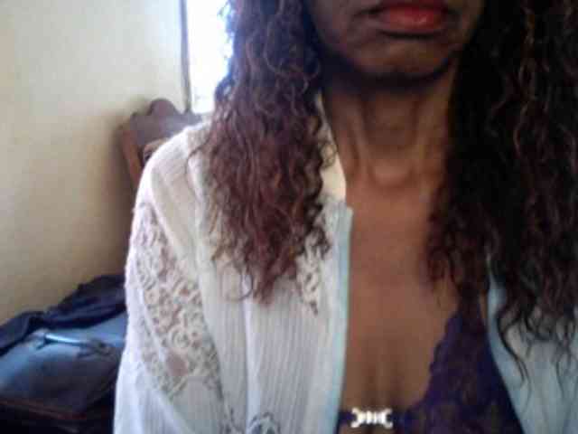 Famelapine webcam