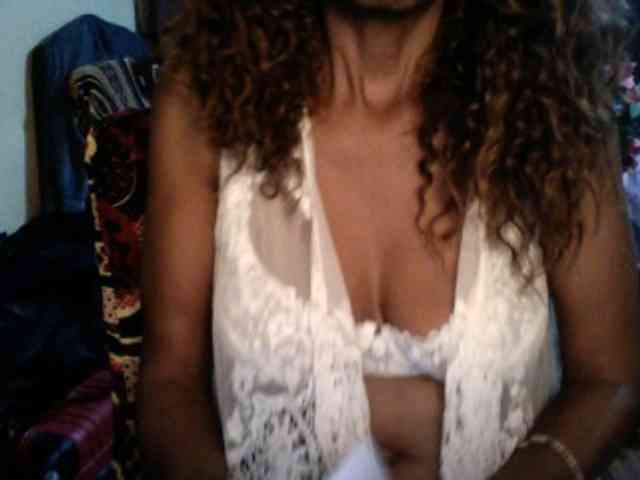Famelapine webcam