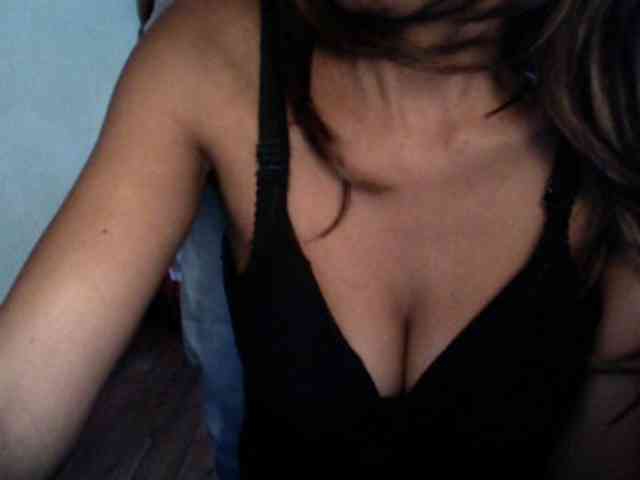 Famelapine webcam