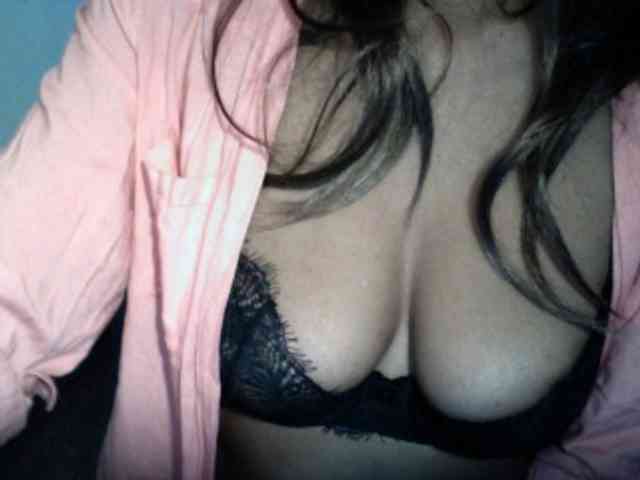 Famelapine webcam