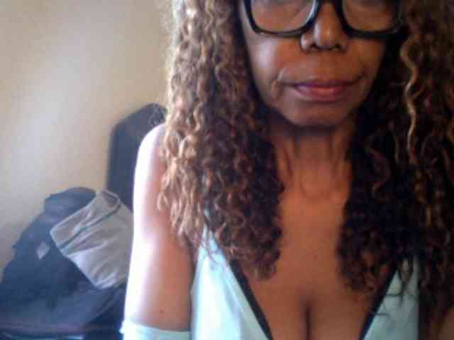 Famelapine webcam