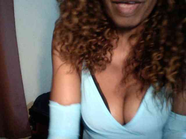 Famelapine webcam