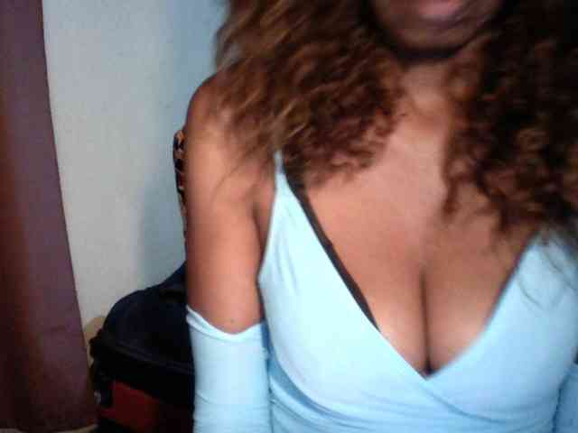 Famelapine webcam