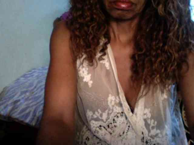 Famelapine webcam