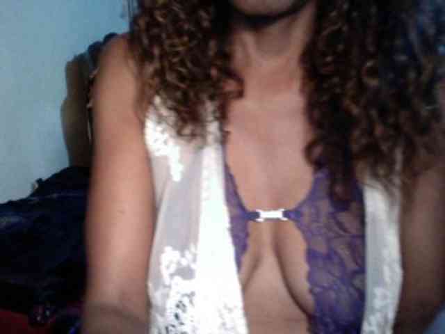 Famelapine webcam