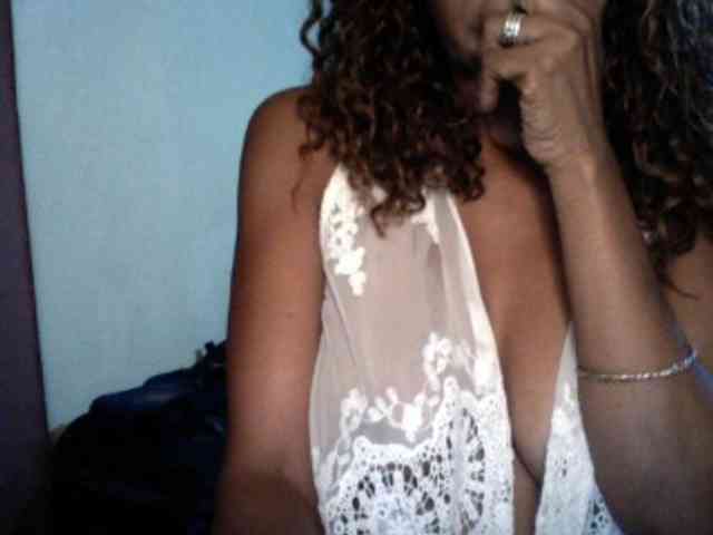 Famelapine webcam