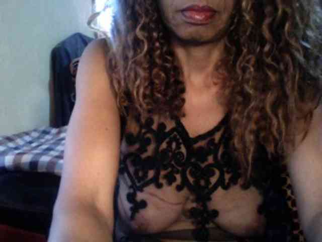 Famelapine webcam